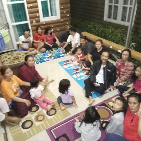 Vila Kota Bunga Private Pool プンチャック エクステリア 写真