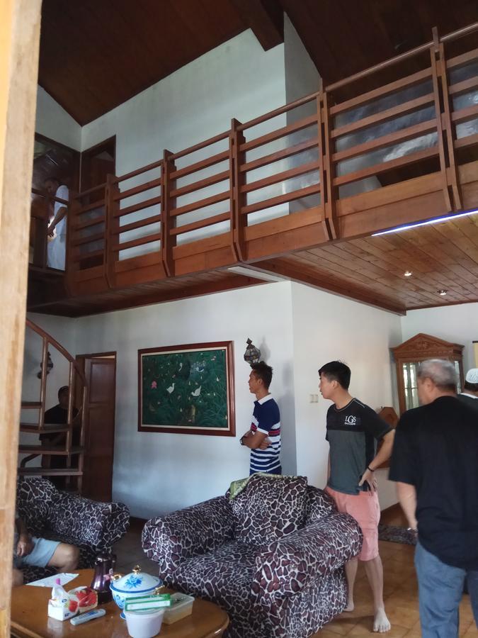 Vila Kota Bunga Private Pool プンチャック エクステリア 写真
