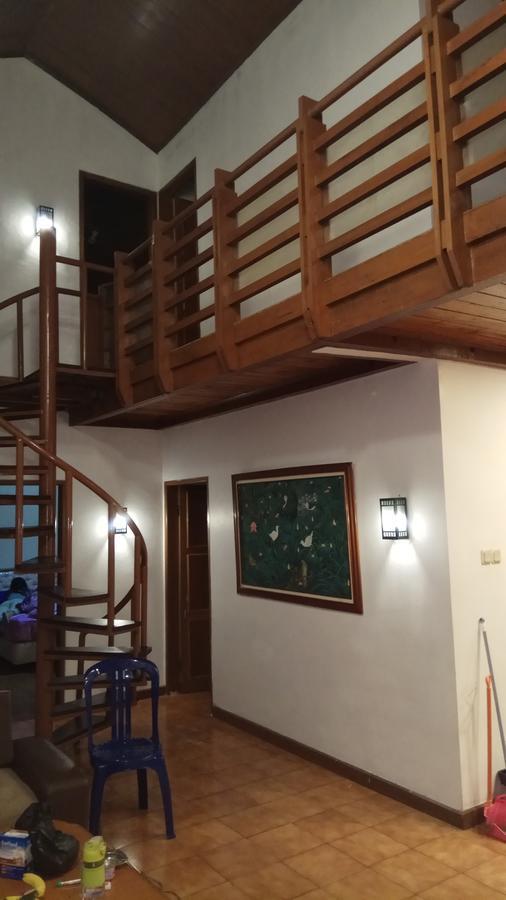 Vila Kota Bunga Private Pool プンチャック エクステリア 写真